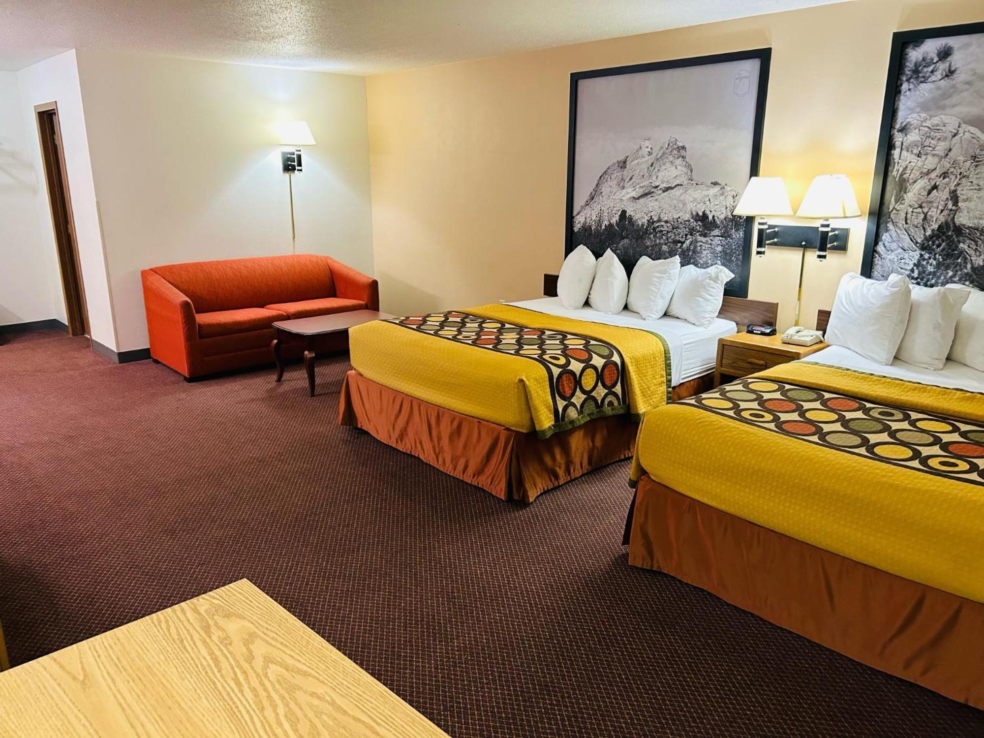 Super 8 By Wyndham Hot Springs Exterior foto