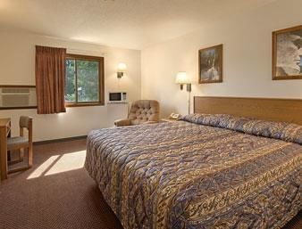 Super 8 By Wyndham Hot Springs Exterior foto
